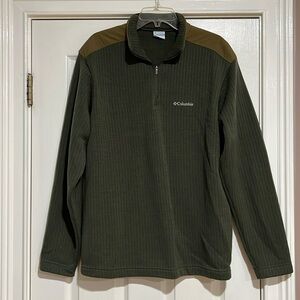 Columbia Sportswear quarter zip pullover